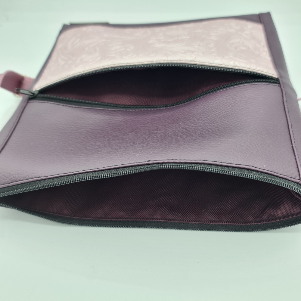 Gassitasche / Cross Bag / Hip Bag, augergine / rosa Blütenranken